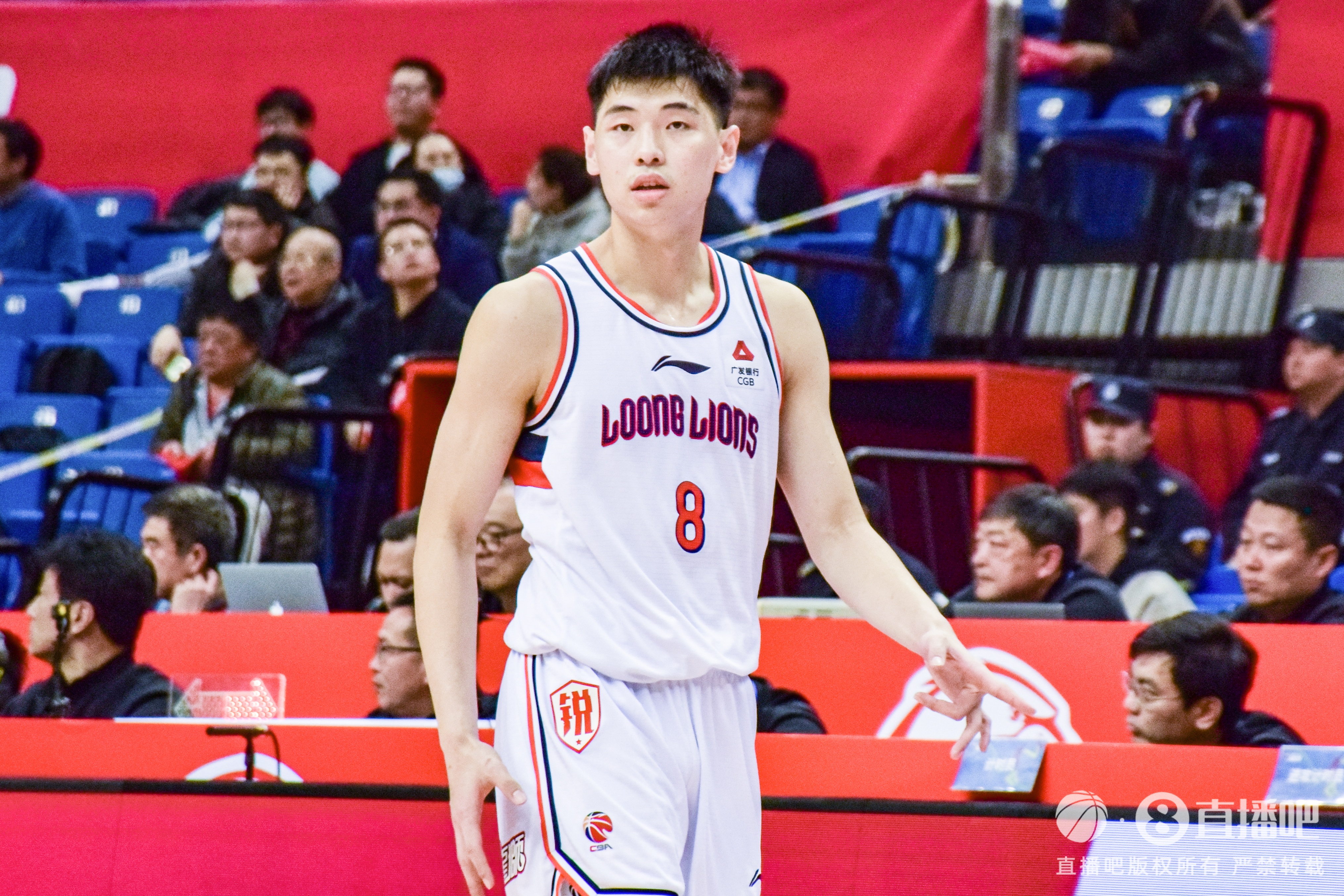 媒體人：廣東得到崔永熙和焦泊喬后 鋒線短板直接變成了鋒線優(yōu)勢(shì)