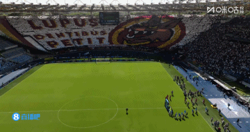 這就是羅馬德比！拉齊奧、羅馬雙方賽前均展出巨型TIFO