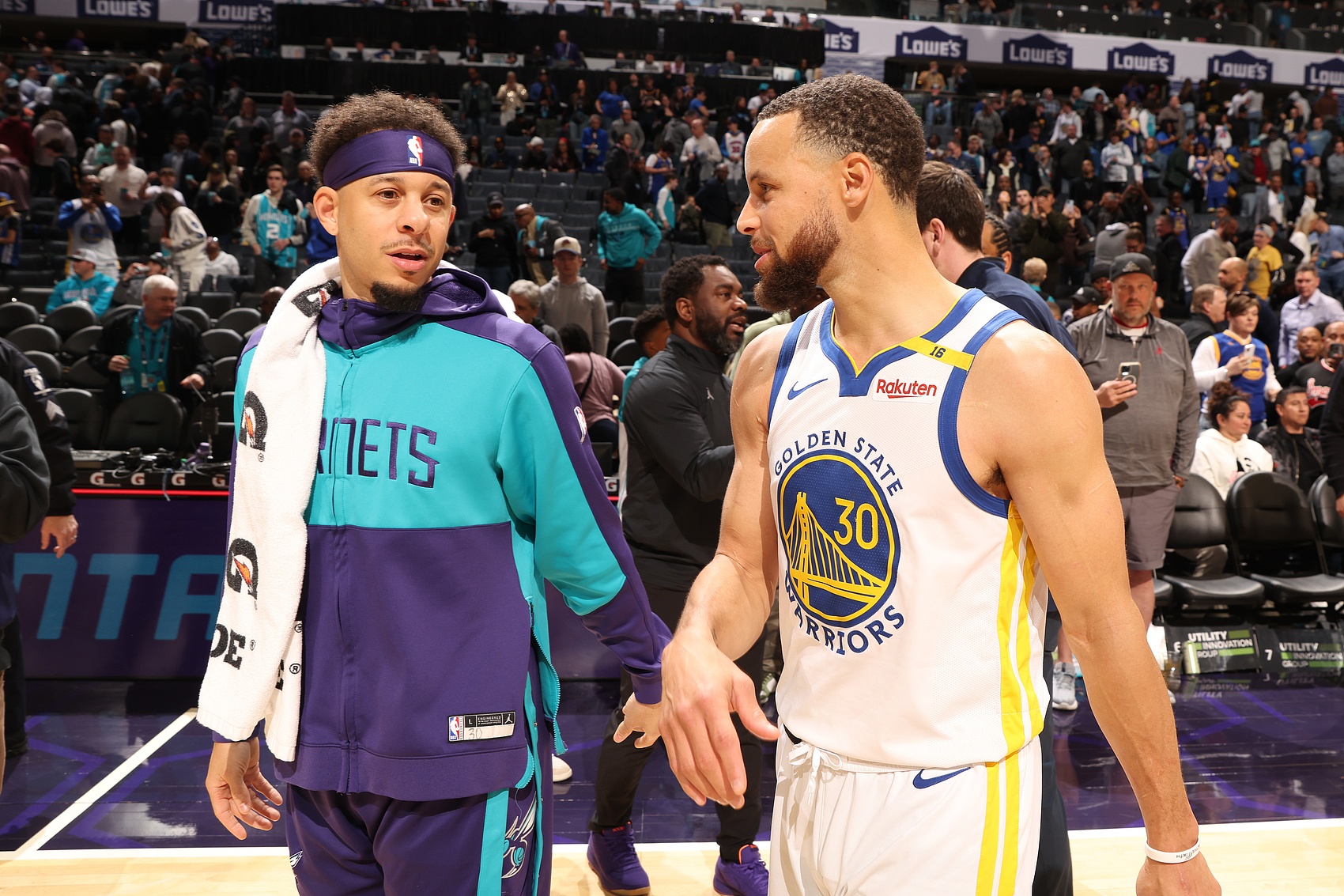 區(qū)區(qū)斯蒂芬??小庫(kù)里三分命中率是NBA歷史第7！他哥僅排第13