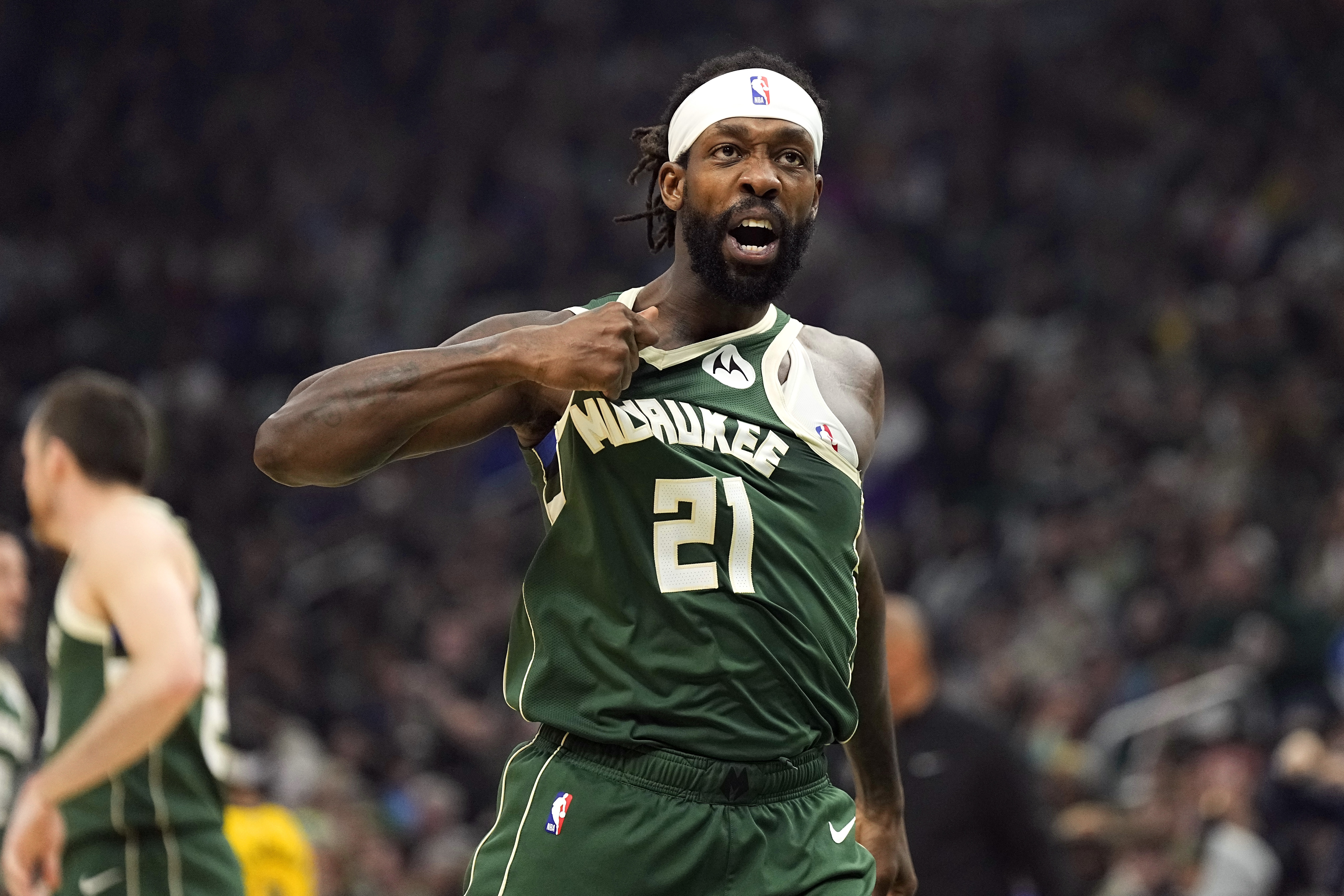 貝弗利：我35歲的時候仍然是NBA首發(fā) 特雷-楊能做到嗎？