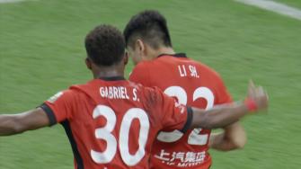 反敗為勝！海港3-2逆轉(zhuǎn)三鎮(zhèn) 萊昂納多雙響+讀秒絕殺 蒯紀(jì)聞送助攻